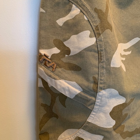 Camo jean like cargo pants - Picture 6 of 8